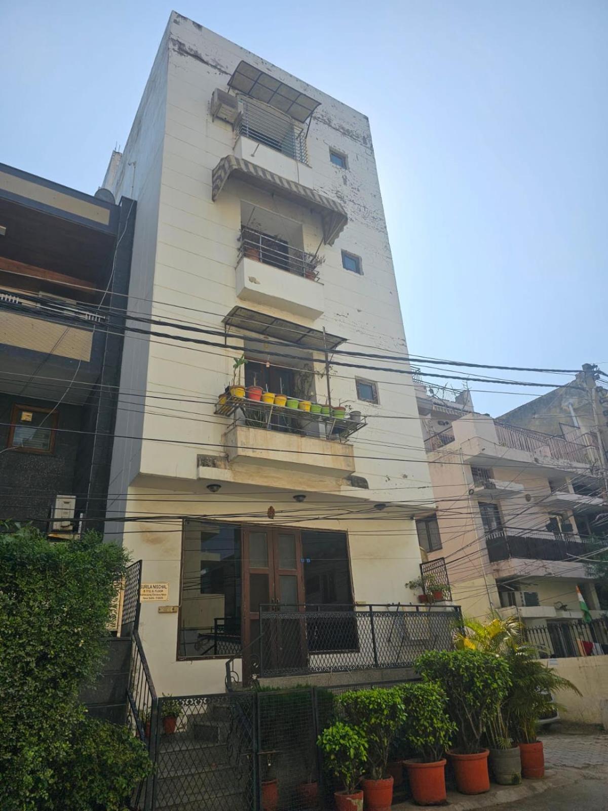 Sky Bloom Luxury Homestay New Delhi Luaran gambar